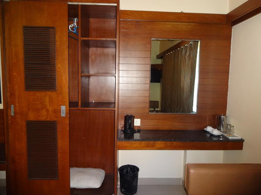 Sheetal Residency Hotel Bangalore Luaran gambar