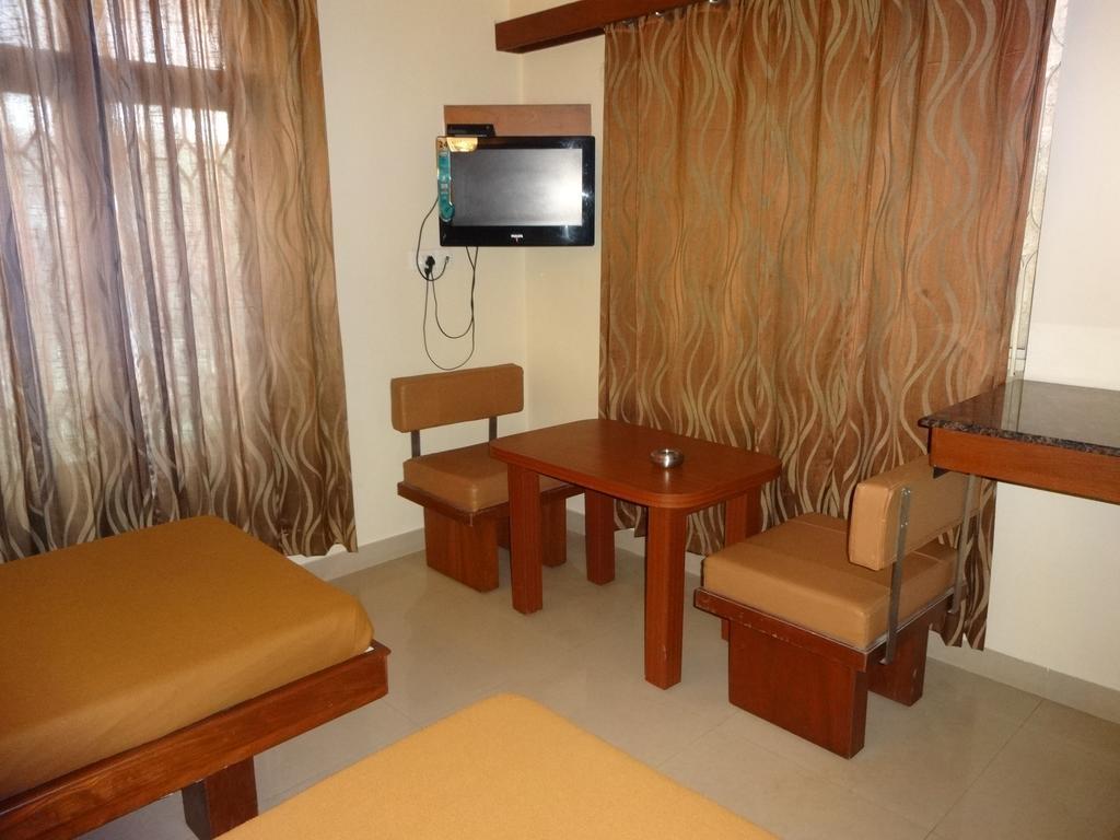 Sheetal Residency Hotel Bangalore Luaran gambar